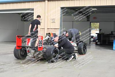 media/Jan-15-2023-CalClub SCCA (Sun) [[40bbac7715]]/Around the Pits/